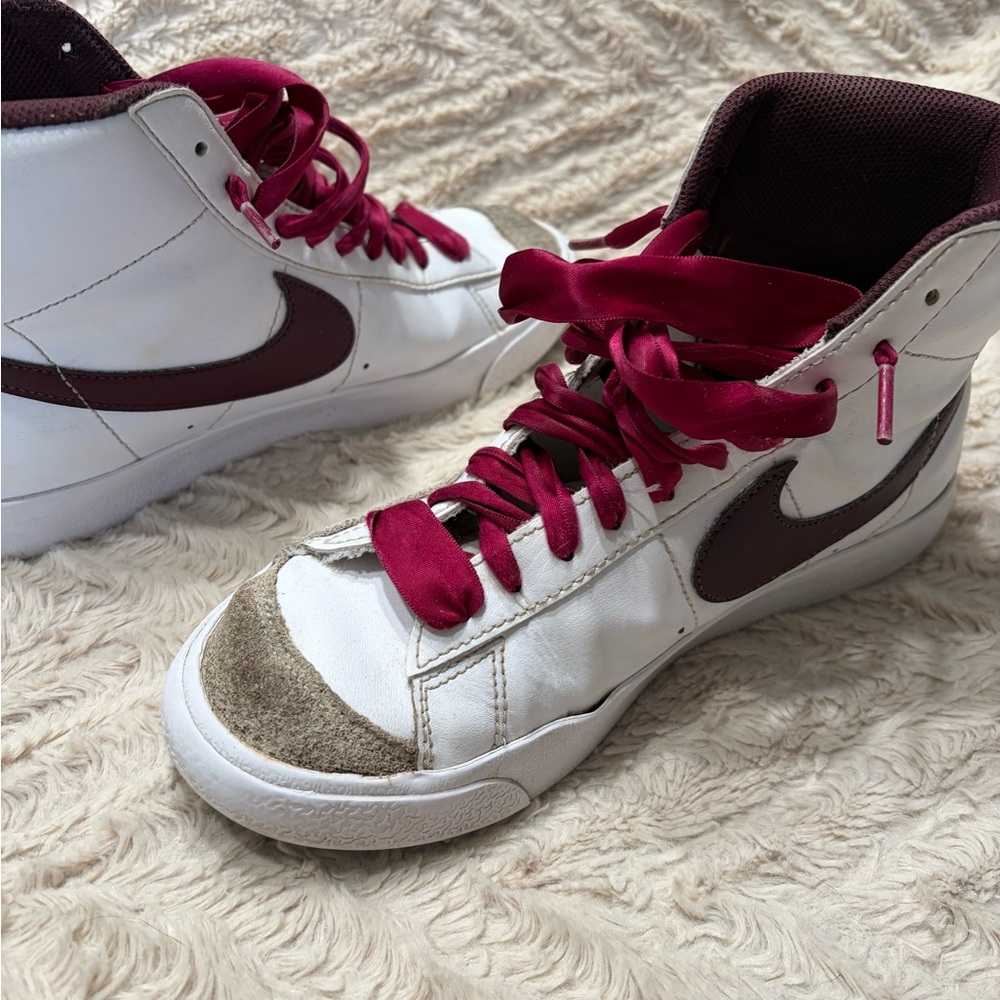 Nike 6.5 Youth Blazer Mid Sneakers White and Burgundy